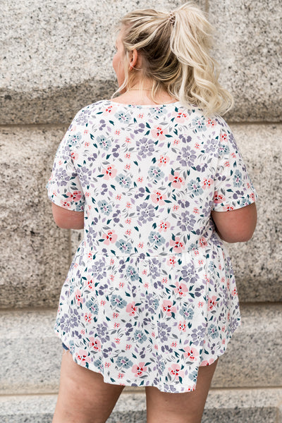 Plus Size Floral V-Neck Peplum Blouse