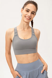 Scoop Neck Long Sports Bra