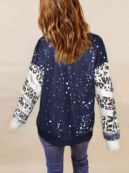 Plus Size MERRY CHRISTMAS Graphic Leopard Sweatshirt